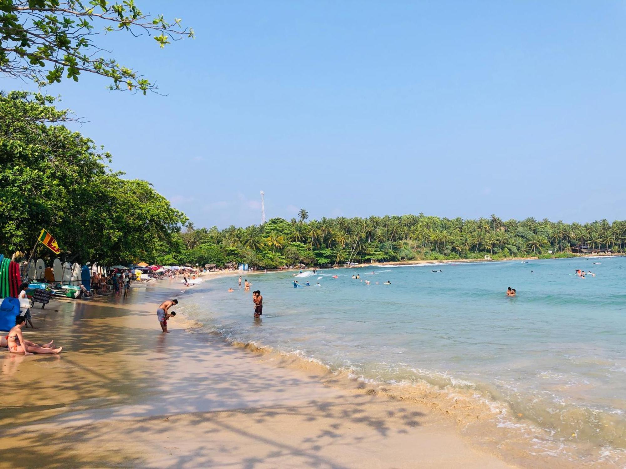 Devon Surf . Inn - Hiriketiya ดิคเวลลา ภายนอก รูปภาพ
